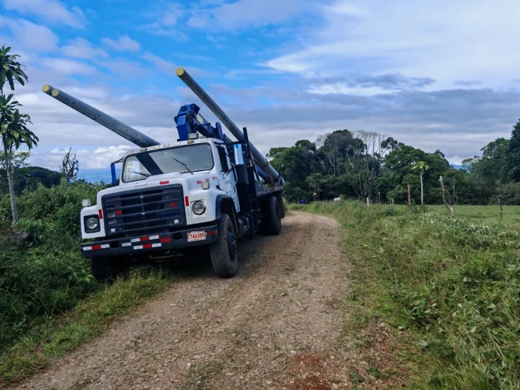 Proyecto eléctrico en Santa Elena, General Viejo